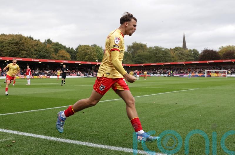 Luca Barrington brace gives Grimsby win at Salford