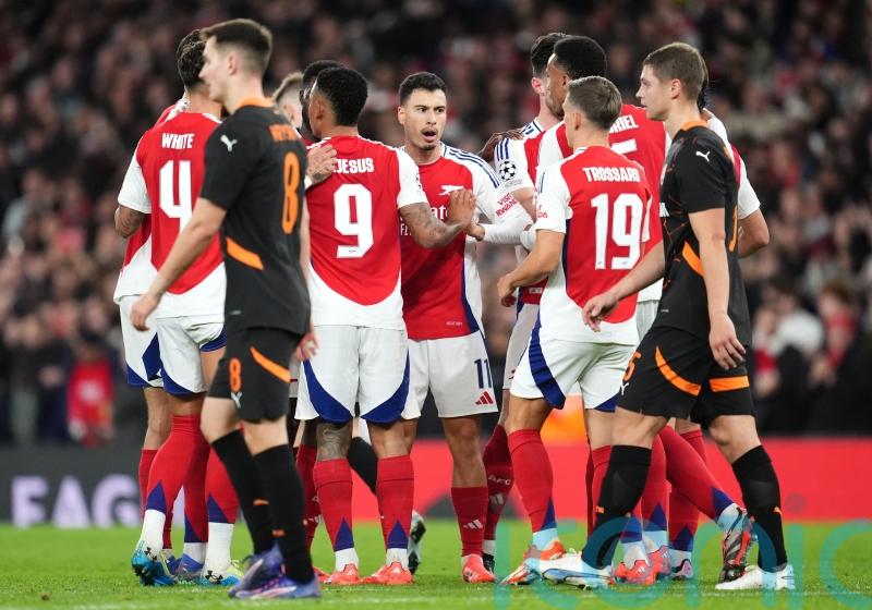 Arsenal return to winning ways during unconvincing display against Shakhtar