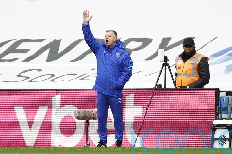 Coventry complete thrilling comeback to shock Luton