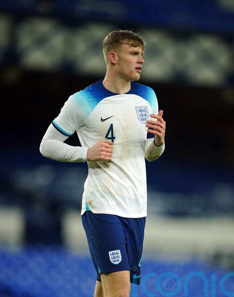 Defender Jarrad Branthwaite misses England training for second day running