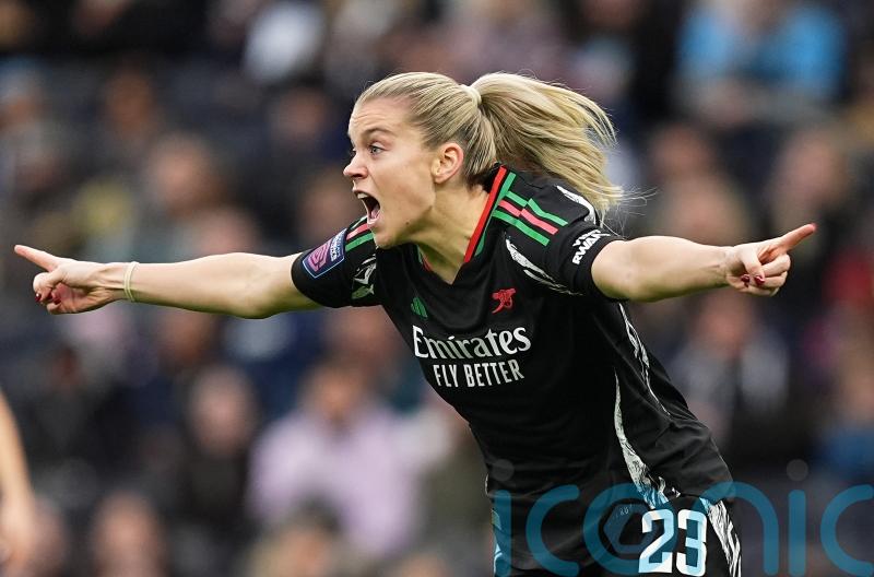 Alessio Russo sets Arsenal on their way to comfortable derby victory