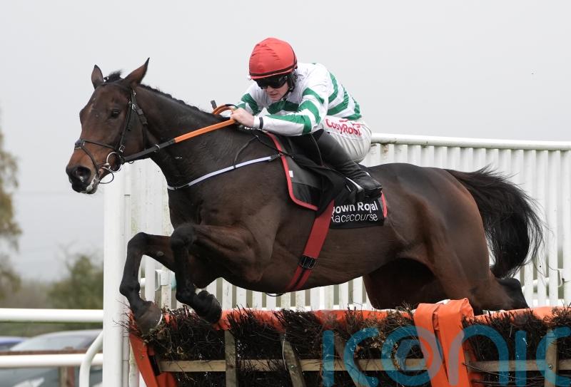 The Yellow Clay proves much too strong for Monksfield rivals