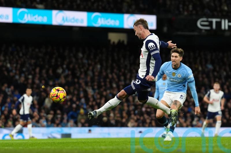 Tottenham add to Manchester City&rsquo;s woes in thumping win