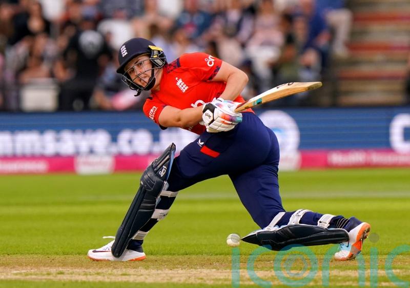 Nat Sciver-Brunt leads England to victory over South Africa in T20 opener