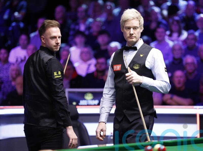 Judd Trump stages stirring recovery to see off Neil Robertson in York