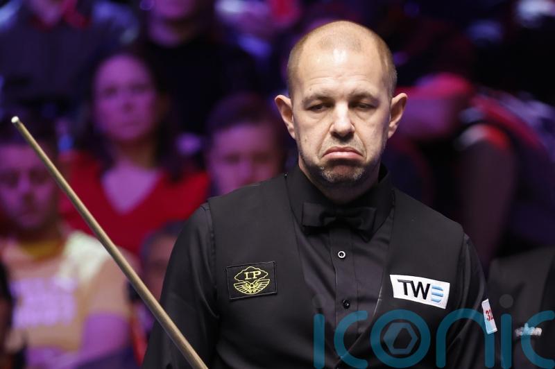 Barry Hawkins wins marathon to book place in UK Championship final