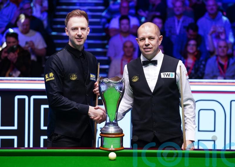 Barry Hawkins trying to stick with Judd Trump in UK Championship final