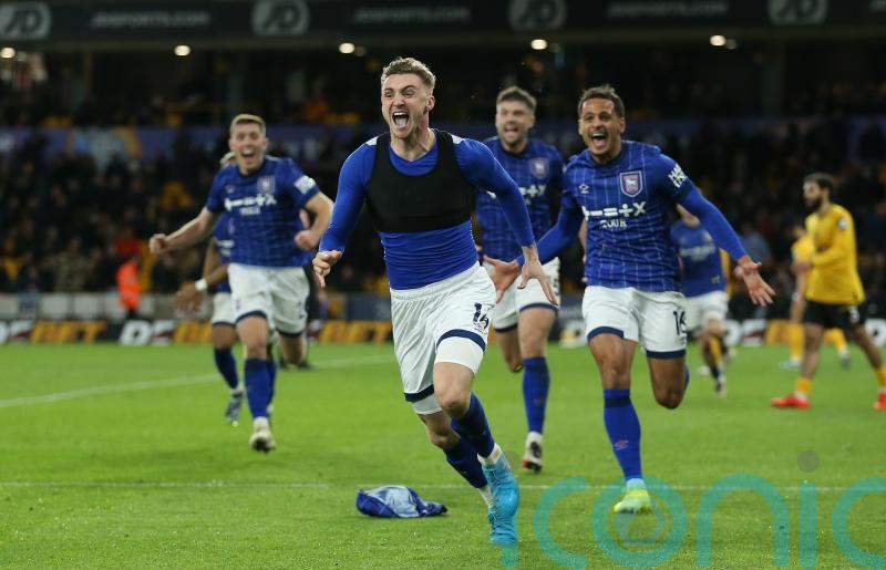 Gary O&rsquo;Neil on the brink after Ipswich snatch last-gasp winner at Wolves