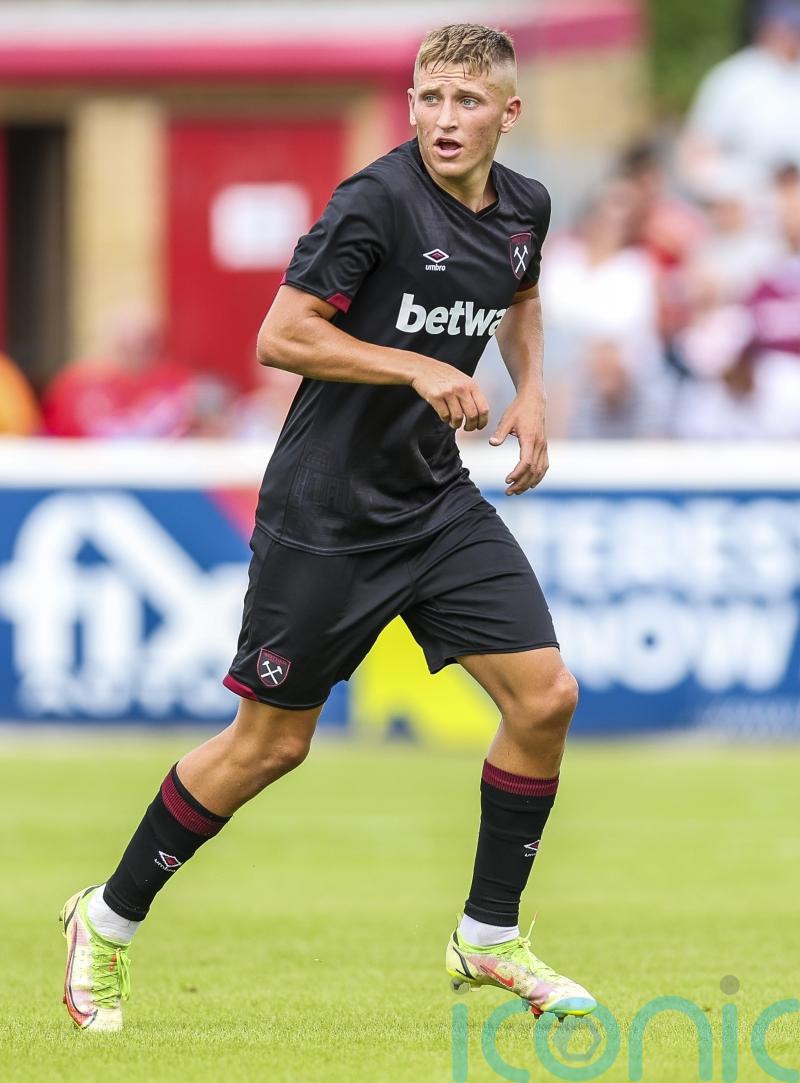 Huddersfield fight back from two goals down for Lincoln point