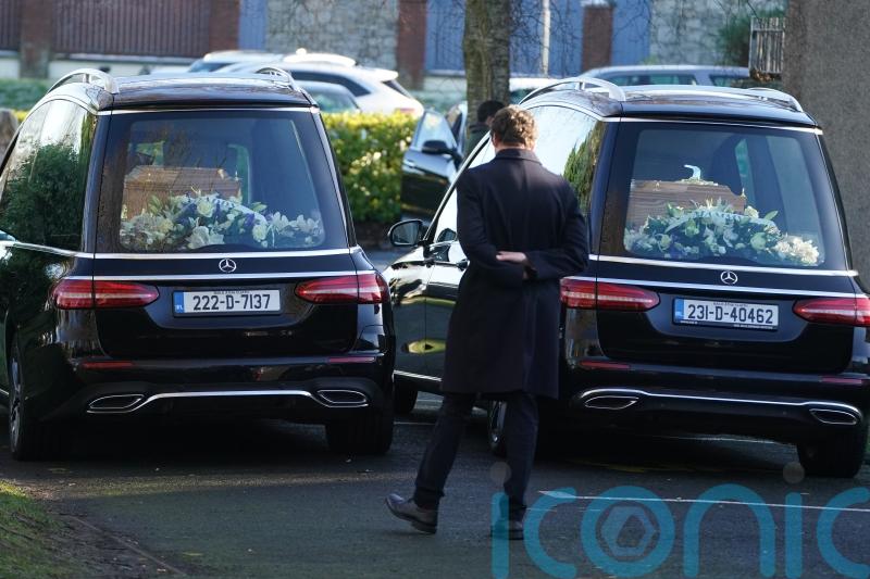 Husband and wife killed in crash were planning to celebrate anniversary in Spain