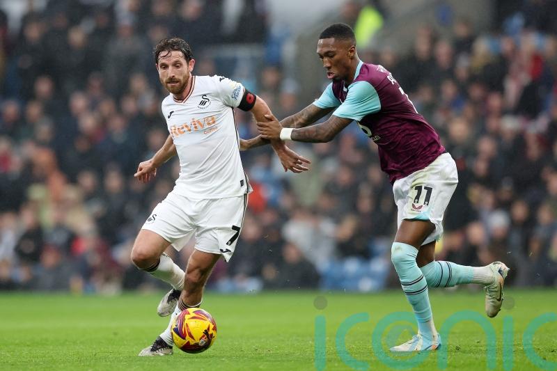 Joe Allen snatches late point for Swansea against West Brom