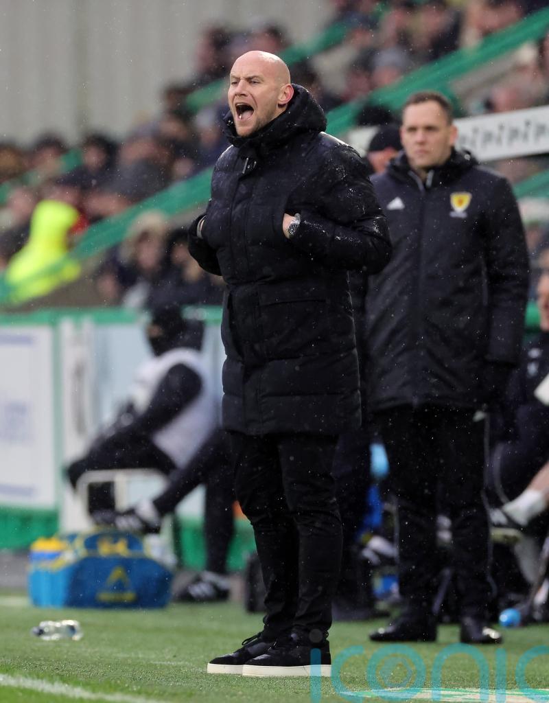 David Gray urges Hibernian to &lsquo;push on&rsquo; as revival continues