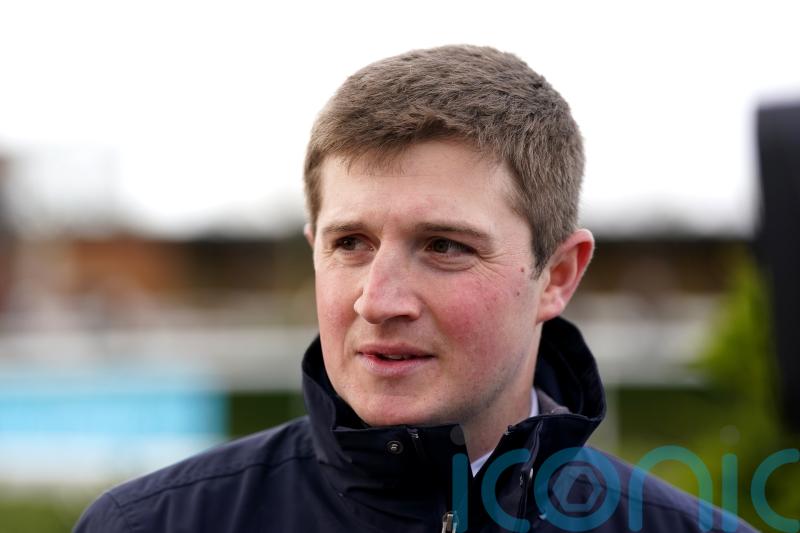 Derham sends trio in search of Sovereign riches