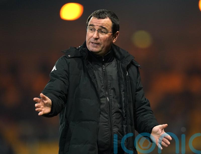 &lsquo;Age of the squad&rsquo; a worry for Burton boss Gary Bowyer after Crawley draw