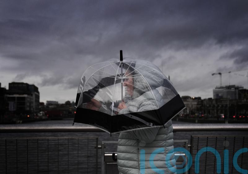 Forecasters warn of &lsquo;destructive winds&rsquo; for entire island of Ireland