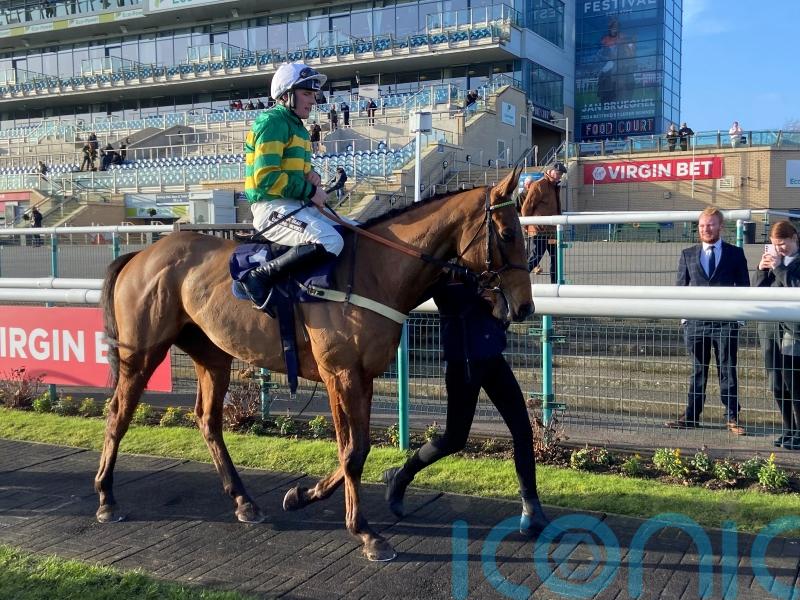 Meetmebythesea stays unbeaten with Doncaster victory