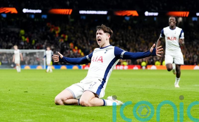 Academy graduates take centre stage as Tottenham progress in Europa League