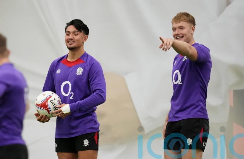 Fin Smith to start at fly-half for England against France