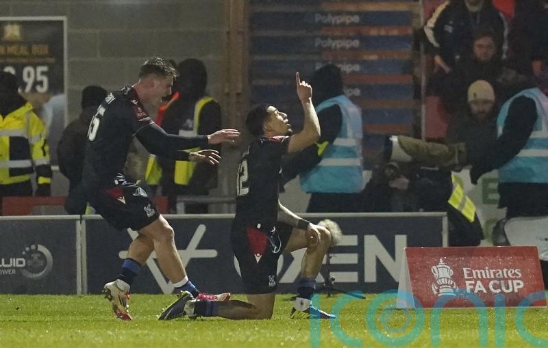 Crystal Palace win at Doncaster to set up fifth round tie against Millwall