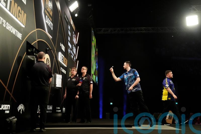 Fans &lsquo;acting inappropriately&rsquo; to be removed from venues as PDC condemns heckling