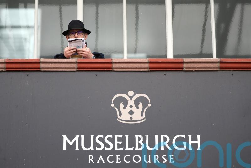 Medical emergency delays racing at Musselburgh