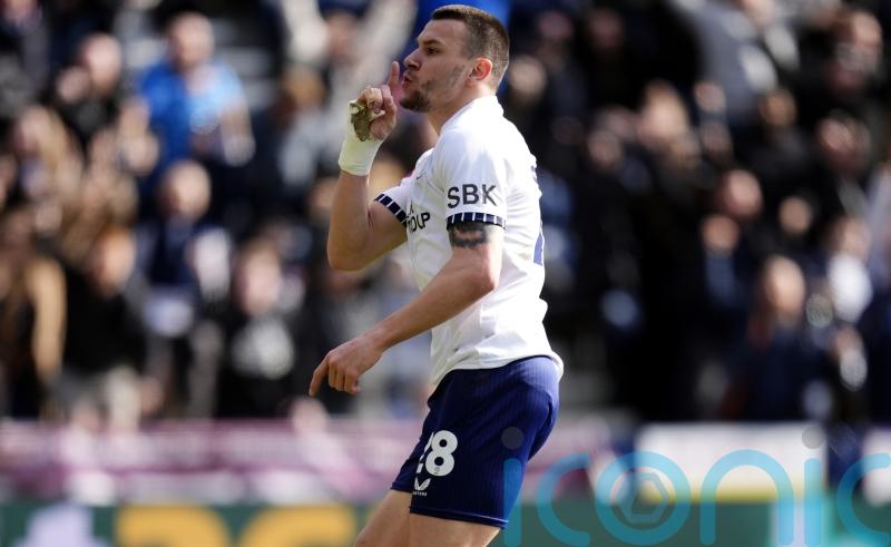 Milutin Osmajic taunts Burnley fans as Preston reach FA Cup quarter-finals