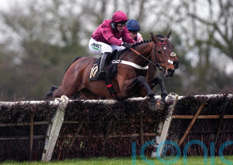 Bowen blow leads to Cobden picking up Palladium ride in Triumph