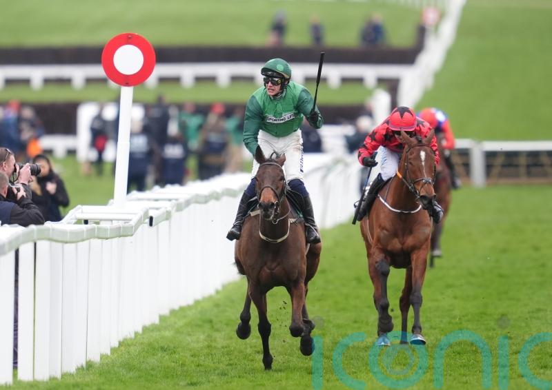 Jasmin De Vaux bounces back for more Cheltenham success