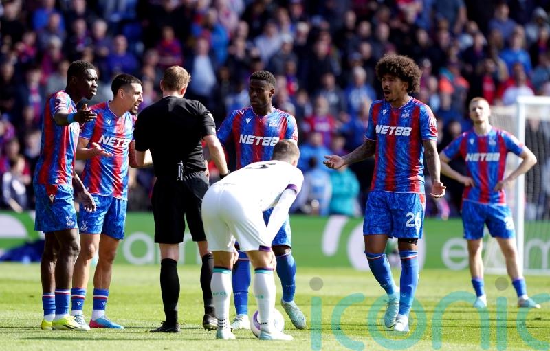 Bournemouth held to goalless draw by 10-man Crystal Palace