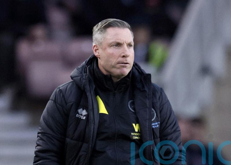 Neil Harris &lsquo;gutted&rsquo; as Cambridge miss chance boost survival hopes