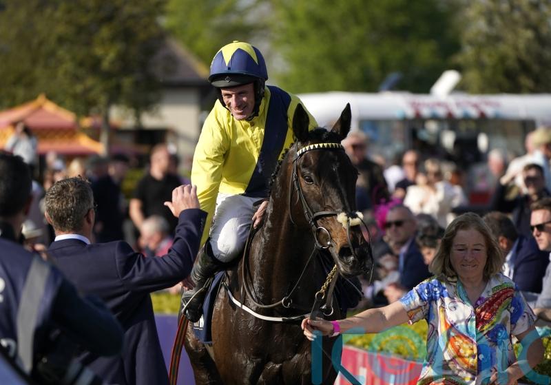 Marine Nationale completes Champion Chase double