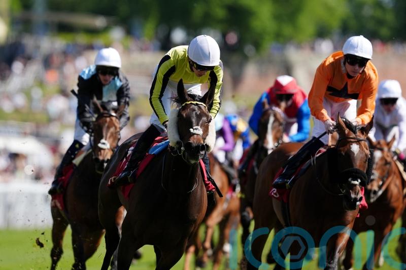 East India Dock flies home for Chester Cup honours