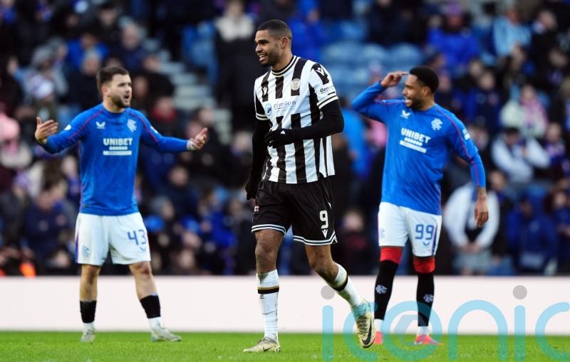 St Mirren keep slim European chances alive with victory at Dundee United