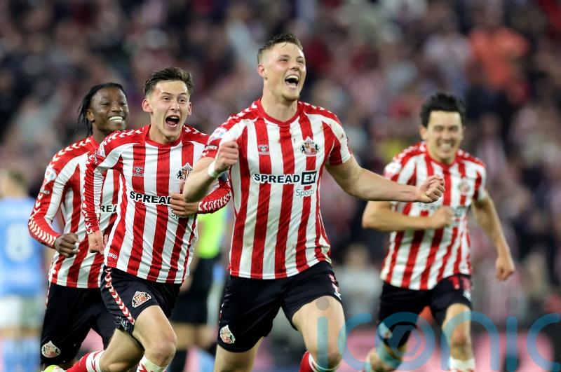 Dan Ballard&rsquo;s last-gasp extra-time header sends Sunderland to Wembley