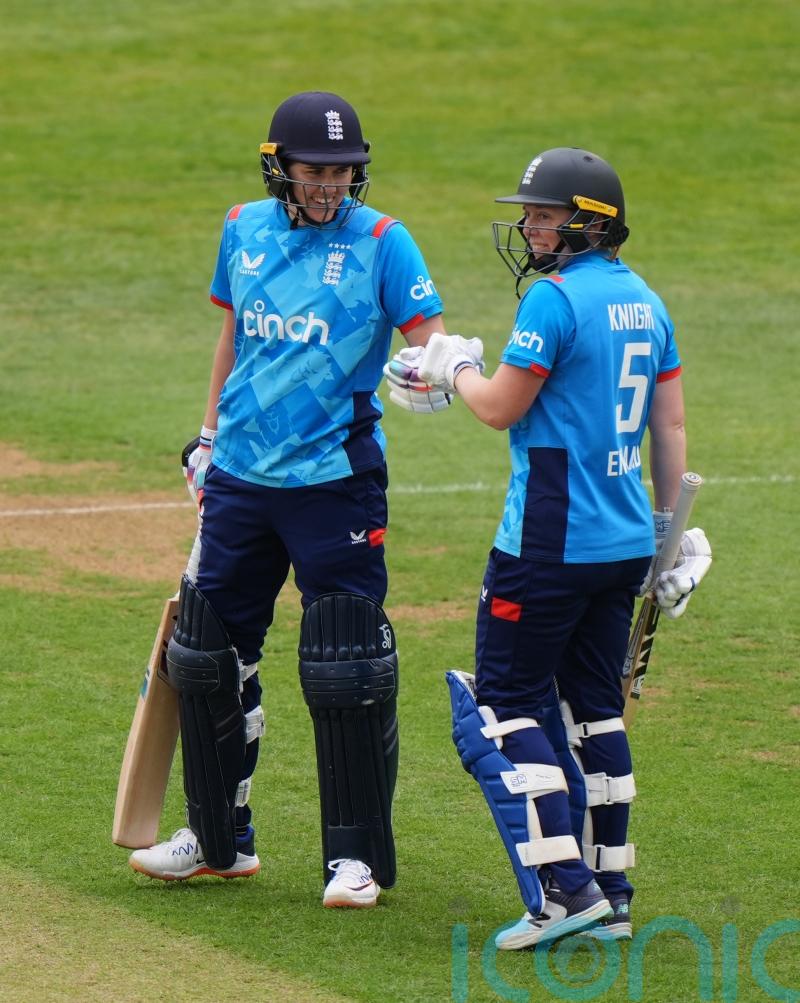 Heather Knight ready to be &lsquo;one of the girls&rsquo; under new captain Nat Sciver-Brunt