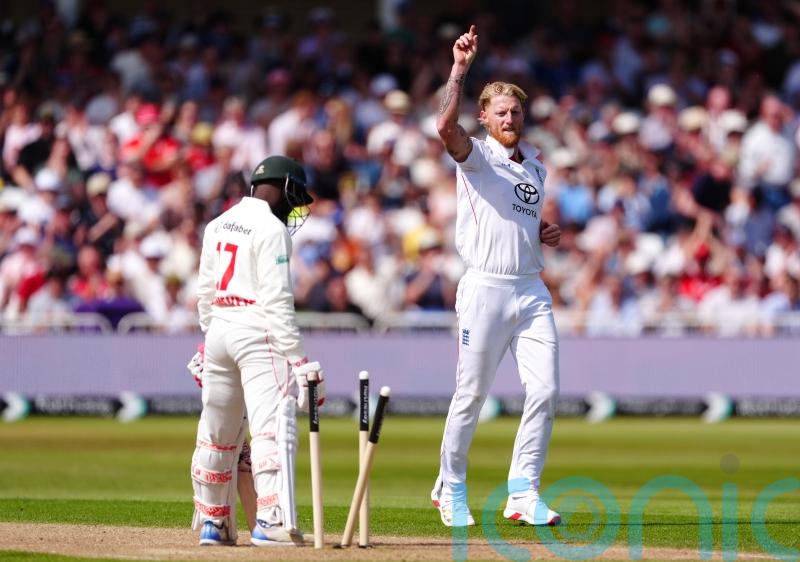 Ben Stokes strikes twice for England as Brian Bennett leads Zimbabwe resistance