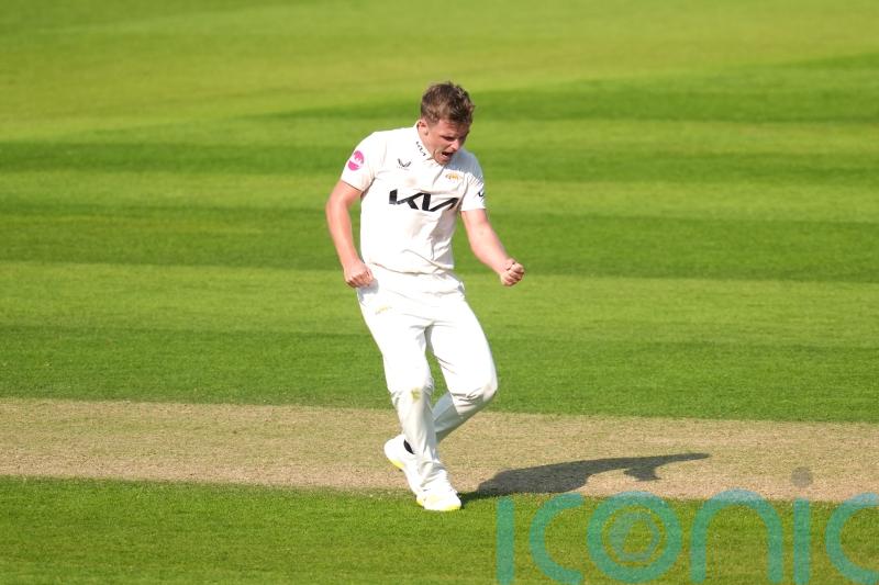 Sam Curran steers Surrey to draw while Nottinghamshire and Derbyshire earn wins