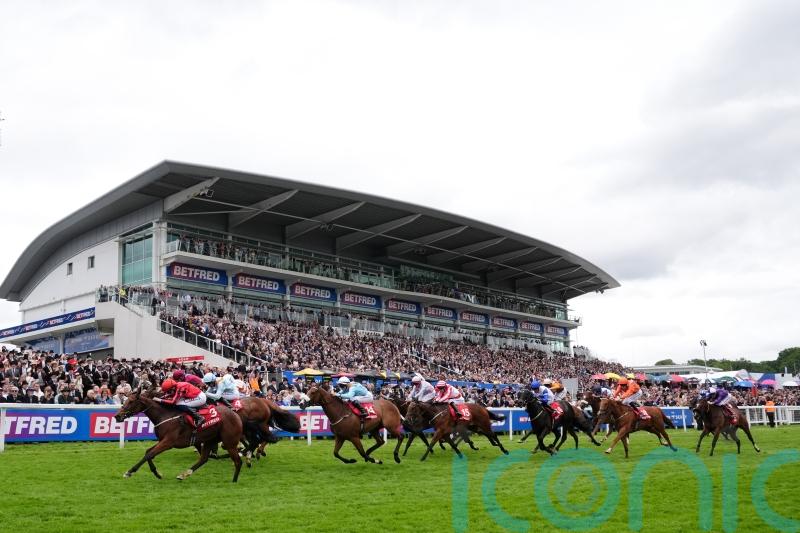 Stormy Impact makes it Dash delight for Warren Fentiman