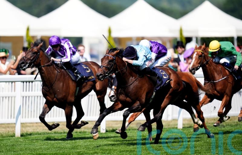 Merchant overcomes wide draw for King George V glory