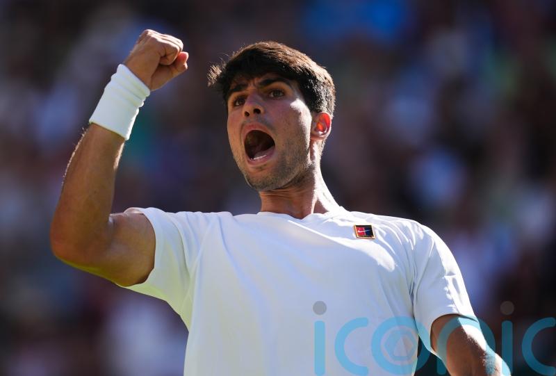 Carlos Alcaraz survives major scare in gruelling five-setter with Fabio Fognini