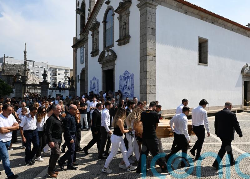 Diogo Jota&rsquo;s wife and family joined by Liverpool players for funeral in Portugal