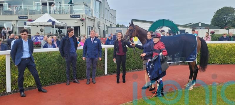A Boy Named Susie impresses in winning start at Killarney