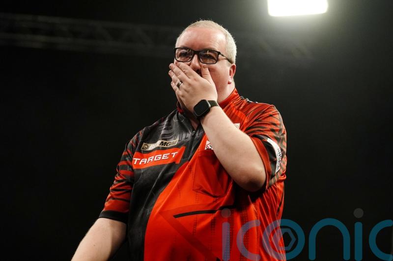 Stephen Bunting battles past Gary Anderson in World Matchplay thriller