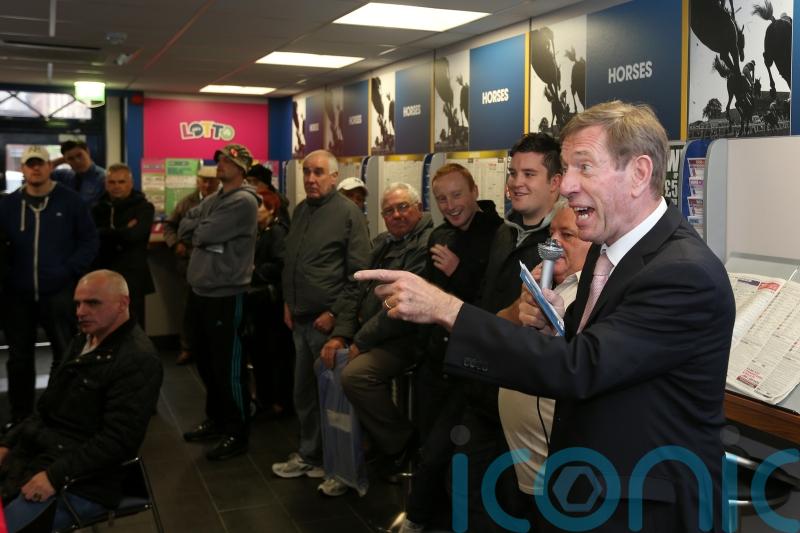 Derek Thompson signs off at Wolverhampton