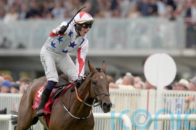 Western Fold storms to Galway Plate glory