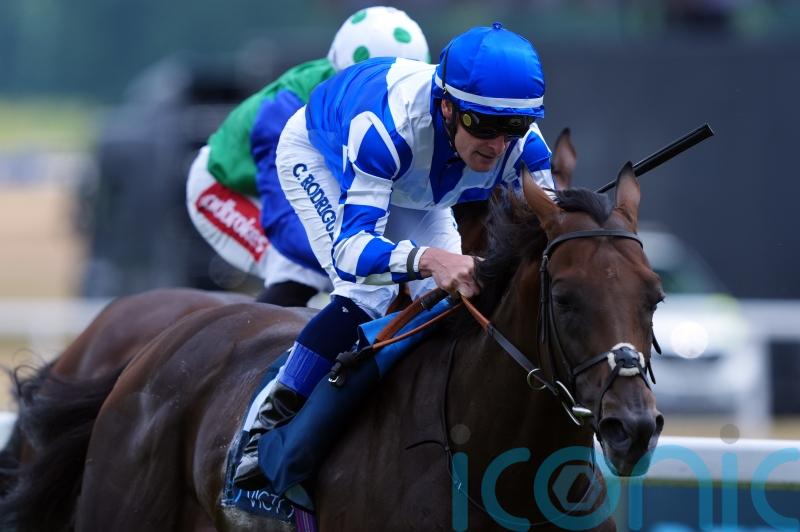 Royal Dubai continues perfect start for Burrows