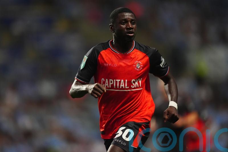 Gideon Kodua&rsquo;s last-gasp penalty earns Luton draw at Blackpool