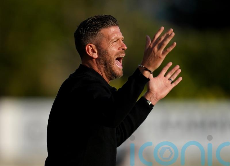 Boreham Wood denied top spot by York fightback