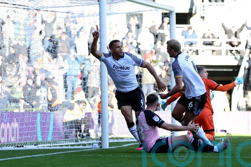 Carlton Morris strike guides Derby to victory over QPR