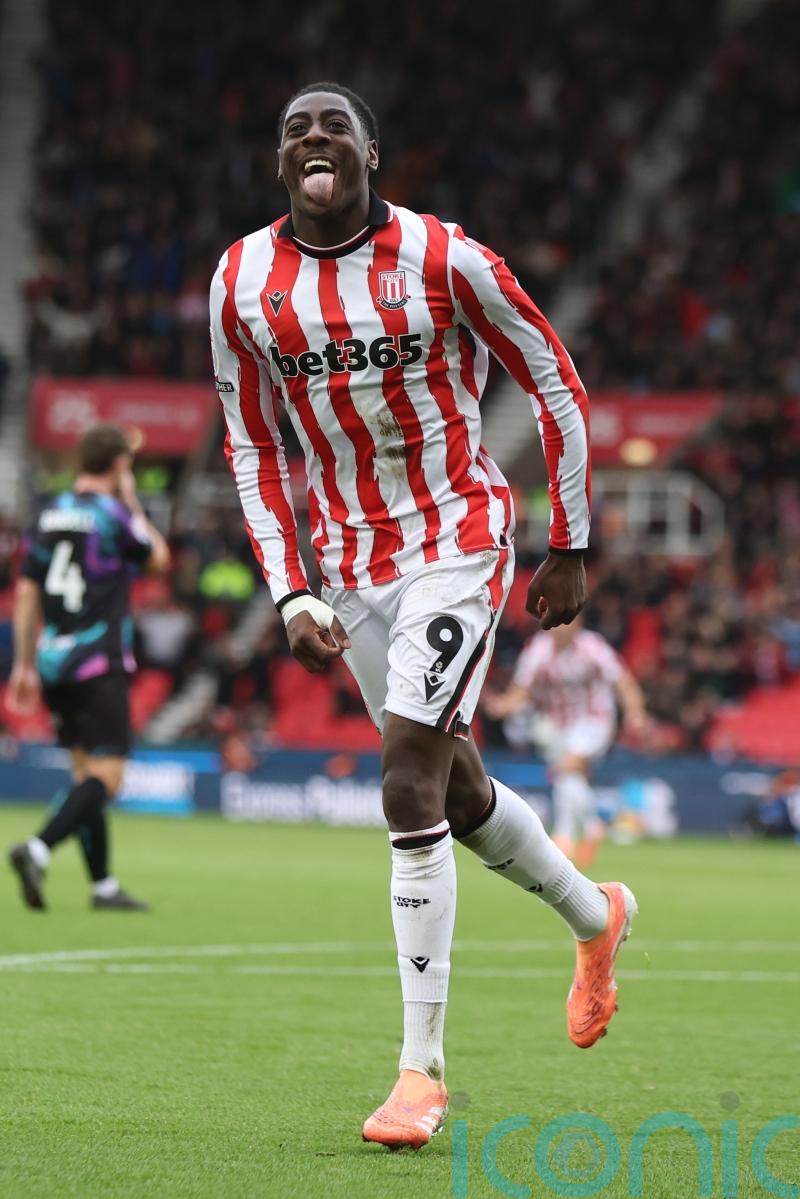 Divin Mubama can be as good as he wants to be &ndash; Mark Robins